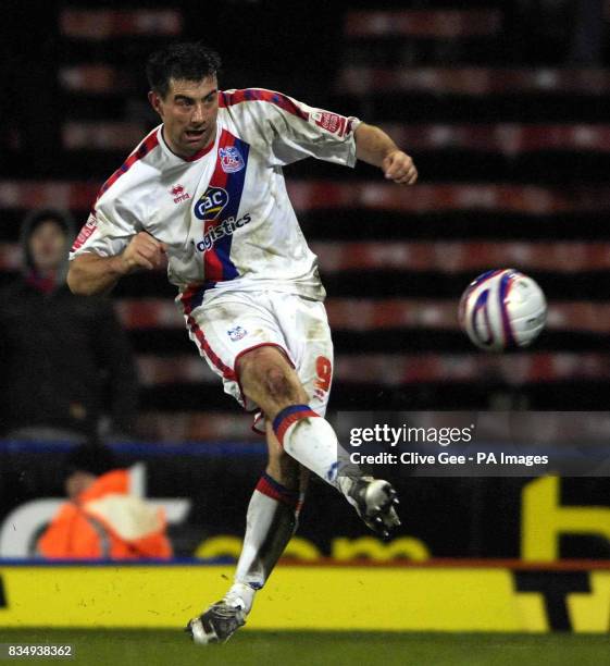 Alan Lee of Crystal Palace has a shot during during the Coca-Cola League Championship match at Selhurst Park, London.