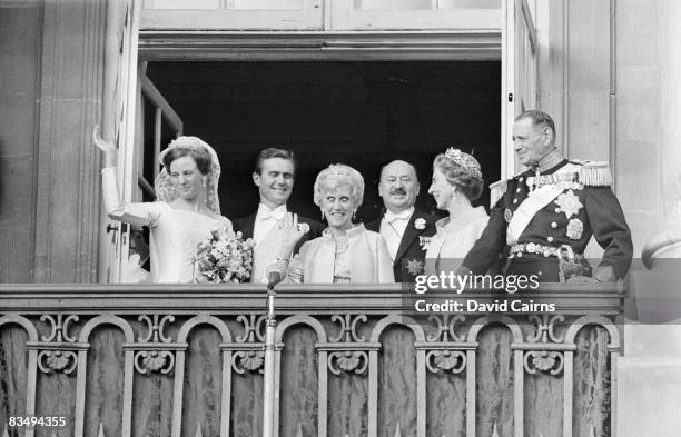 The wedding of Princess Margrethe to French diplomat Henri de Laborde de Monpezat in Copenhagen, 10th June 1967. With them on the balcony are the...