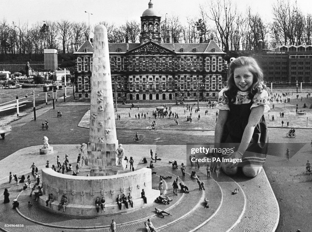 Music - Lena Zavaroni - 1974