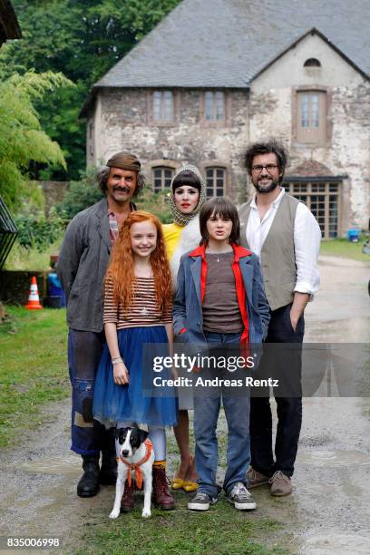 Christoph Maria Herbst, Malu Leicher, Aylin Tezel, Aaron Kissiov and Tom Beck pose for photographs during a set visit of 'Liliane Susewind' on August...