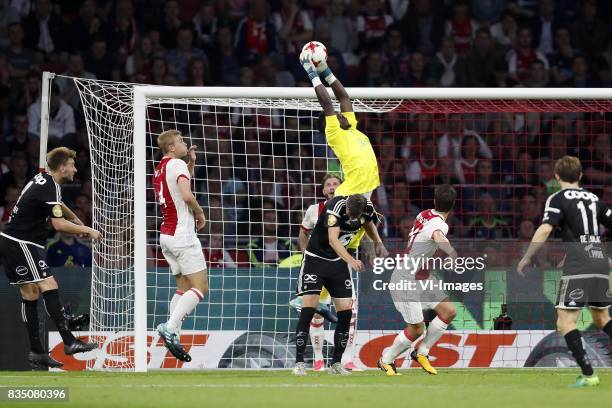 Nicklas Bendtner of Rosenborg BK, Matthijs de Ligt of Ajax, Johan Laedre Bjordal of Rosenborg BK, Lasse Schone of Ajax, goalkeeper Andre Onana of...