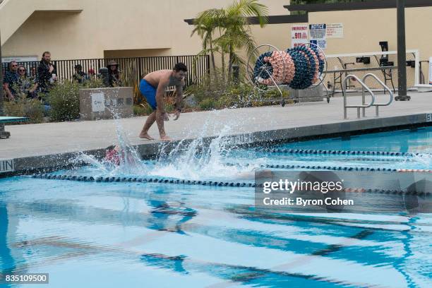 Cops vs Sci-Fi/Fantasy" - The revival of "Battle of the Network Stars," based on the '70s and '80s television pop-culture classic, will continue on...