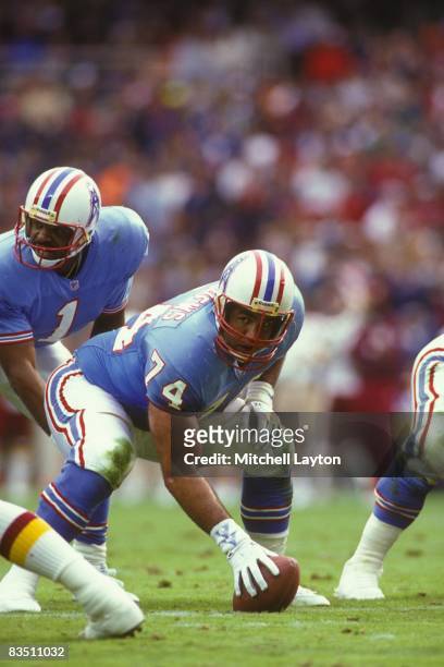 Bruce Matthews of the Houston Oilers during a NFL football game against the Washington Redskins on November 3, 1991 at RFK Stadium in Washington D.C.