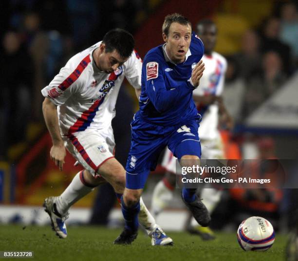 Birmingham City's Lee Bowyer dribbles past Crystal Palace's Alan Lee during the Coca-Cola Championship match at Selhurst Park, London.