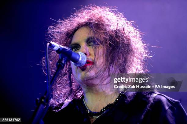 Robert Smith of the Cure performs during the NME Big Gig 2009 at the O2 Arena in south east London.