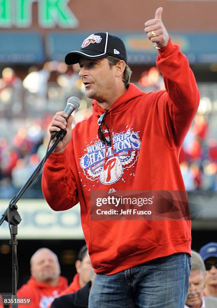 Philadelphia Phillies Jamie Moyer speaks at a victory rally at Citizens Bank Park October 31, 2008 in Philadelphia, Pennsylvania. The Phillies...