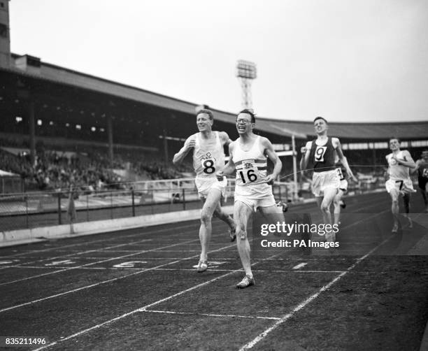 Chris Brasher Wins Photos and Premium High Res Pictures Getty Images