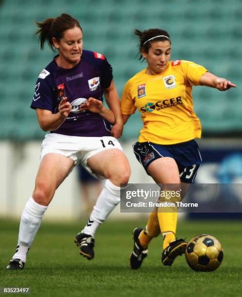 Trudy Camilleri of the Mariners competes with Collette McCallum of the Glory during the round two W-League match between the Central Coast Mariners...