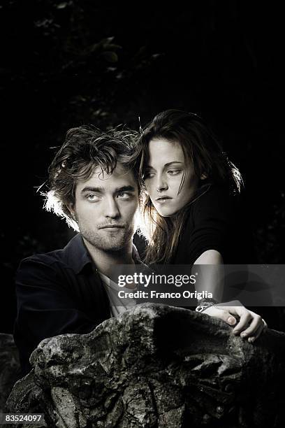 Actors Kristen Stewart and Robert Pattinson pose for the 'Twilight' Portrait Session at the 'De Russie' hotel, during the 3rd Rome International Film...