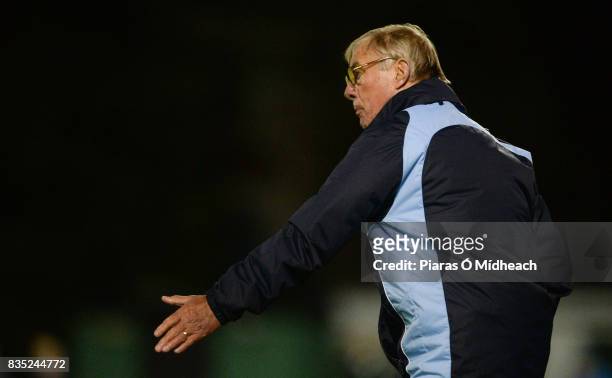 Bray , Ireland - 18 August 2017; Drogheda United manager Pete Mahon during the SSE Airtricity League Premier Division match between Bray Wanderers...