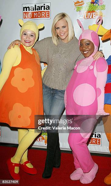 Actress Jenny McCarthy and Backyardigans attend the Breakfast Benefit For Malaria No More on November 1, 2008 in Los Angeles, California.