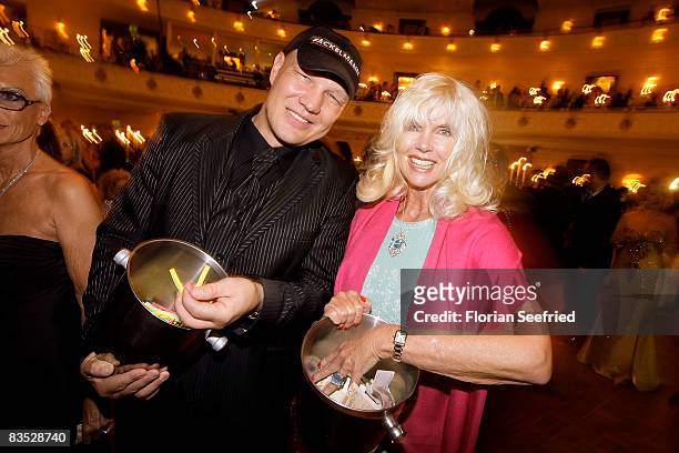 Boxer Axel Schulz and countess Gunilla von Bismarck are selling lots during the Unesco Benefit Gala For Children 2008 at Hotel Maritim on November...