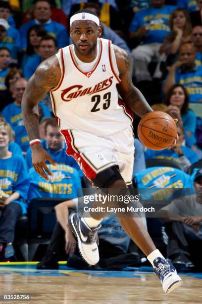 LeBron James of the Cleveland Cavaliers drives against the New Orleans Hornets on November 1, 2008 at the New Orleans Arena in New Orleans,...