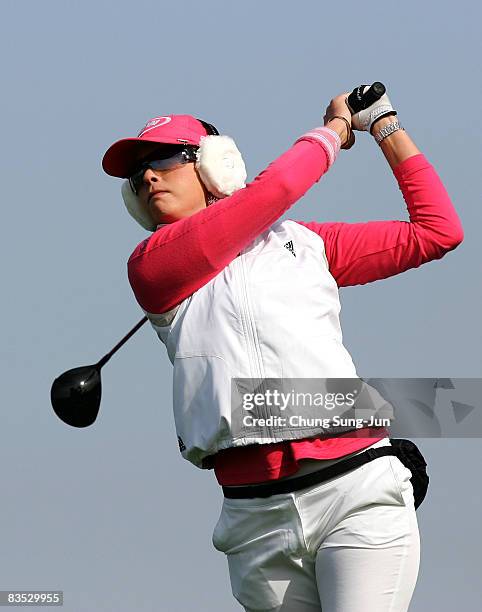 Paula Creamer of the United States plays her tee shot on the 4th hole during round three of the Hana Bank KOLON Championship at Sky72 Golf Club on...