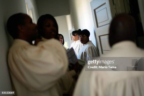 Choir members wait for Sunday services to begin the historic Sixteenth Street Baptist Church on November 2, 2008 in Birmingham, Alabama. Four young...