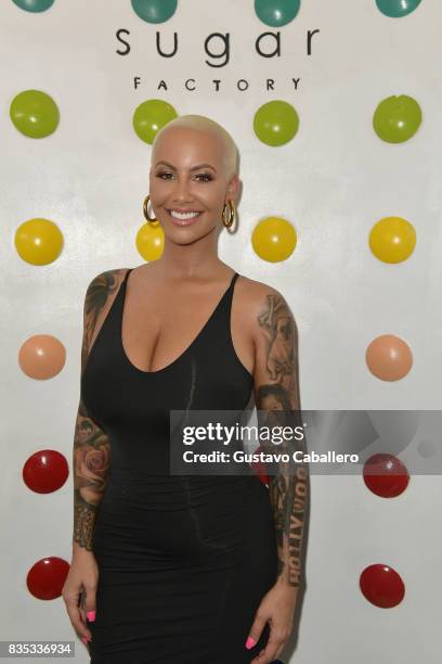 Amber Rose attends End Of Summer Party at Sugar Factory American Brasserie on August 18, 2017 in Miami, Florida.