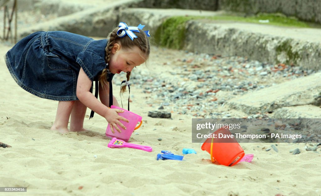 Hot weather in the UK