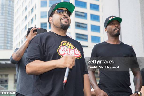 Big3 Rapper Ice Cube Appearance For Big 3 Playoff Promotion Photos and Premium High ...