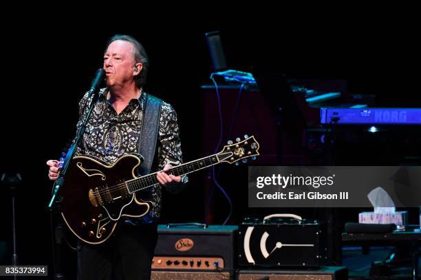 Boz Scaggs performs onstage at Thousand Oaks Civic Arts Plaza on August 18, 2017 in Thousand Oaks, California.