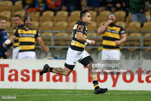 Beaudein Waaka of Taranaki breaks away for a try during the round one Mitre 10 Cup match between Taranaki and Waikato at Yarrow Stadium on August 19,...