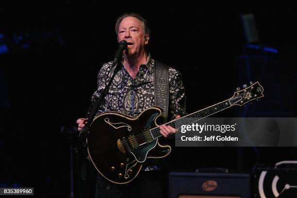 Boz Scaggs performs at Thousand Oaks Civic Arts Plaza on August 18, 2017 in Thousand Oaks, California.