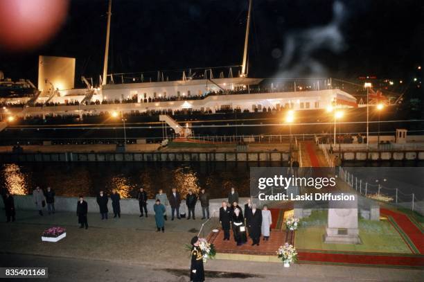 Queen Elizabeth II, Prince Philip, Duke of Edinburgh, Russian President Boris Yeltsin and Naina Yeltsina at Saint Petersburg harbour, Russia, on 20th...