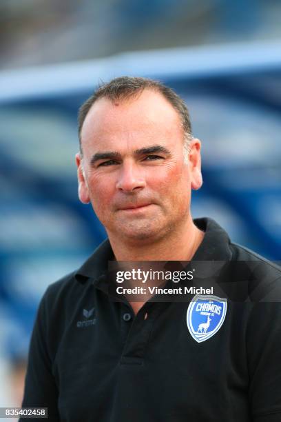 Denis Renaud, headcoach of Niort during the Ligue 2 match between Niort and Tours on August 18, 2017 in Niort, .