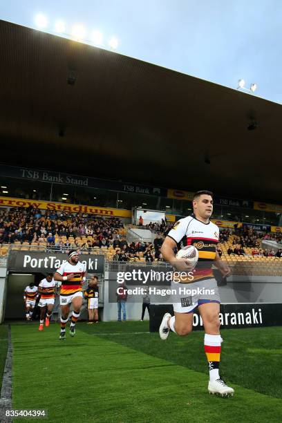 Dwayne Sweeney of Waikato takes the field during the round one Mitre 10 Cup match between Taranaki and Waikato at Yarrow Stadium on August 19, 2017...