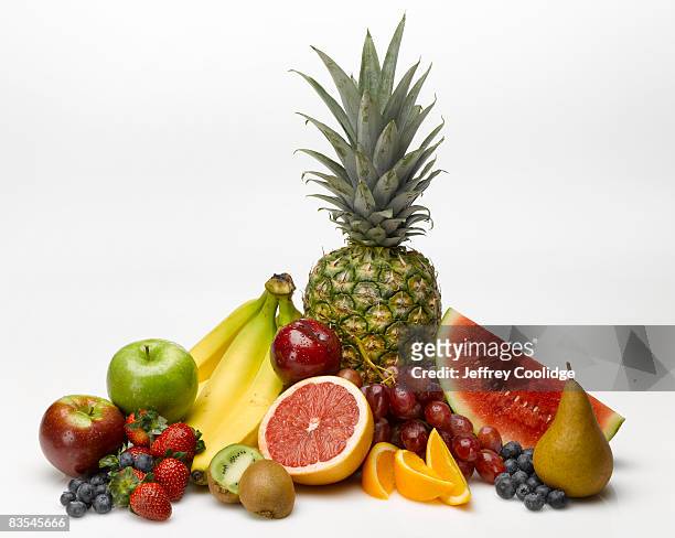 fruits food group still life - food pyramid photos et images de collection