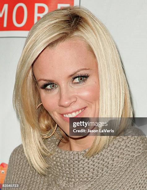 Actress Jenny McCarthy attends "Backyardigans Live!" breakfast benefit for Malaria No More at The Nokia Theater on November 1, 2008 in Los Angeles,...