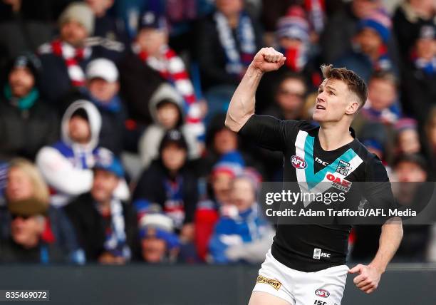 Robbie Gray of the Power celebrates a goal during the 2017 AFL round 22 match between the Western Bulldogs and the Port Adelaide Power at Mars...