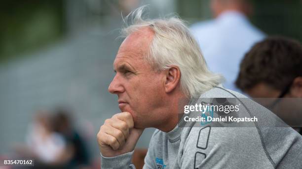 Coach Peter Vollmann of Aalen looks on prior to the 3. Liga match between SG Sonnenhof Grossaspach and VfR Aalen at on August 19, 2017 in...