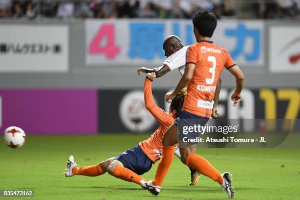 Victor Ibarbo of Sagan Tosu scores his side's second goal during the J.League J1 match between Sagan Tosu and Omiya Ardija at Best Amenity Stadium on...