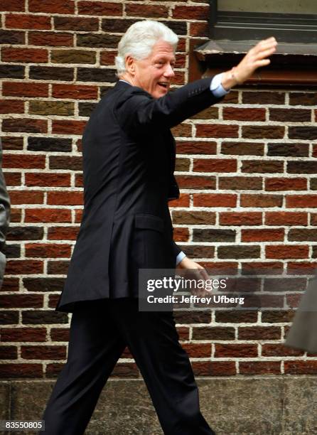 Former President Bill Clinton visits "Late Night with David Letterman" at the Ed Sullivan Theatre on September 22, 2008 in New York City.