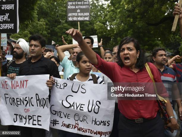 Scores of home buyers of Jaypee Infratech affected by delayed possessions stage a protest at Jantar Mantar on Saturday and threaten to commit suicide...