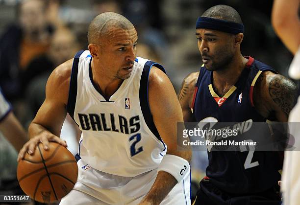 Guard Jason Kidd of the Dallas Mavericks moves the ball against Mo Williams of the Cleveland Cavaliers on November 3, 2008 at American Airlines...