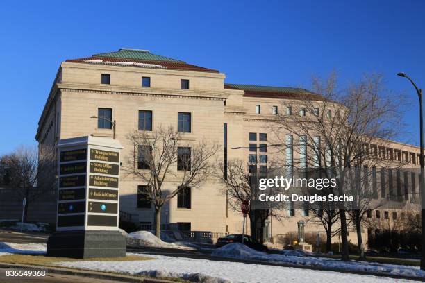 minnesota judicial supreme court building, st.paul, minnesota, usa - minneapolis city council stock-fotos und bilder