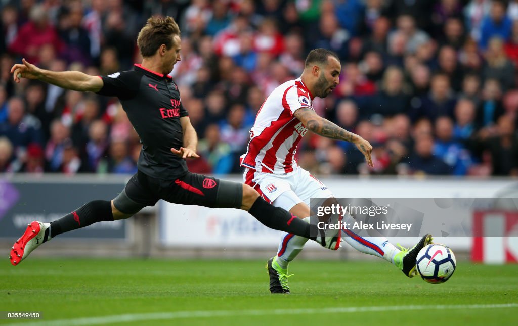 Stoke City v Arsenal - Premier League