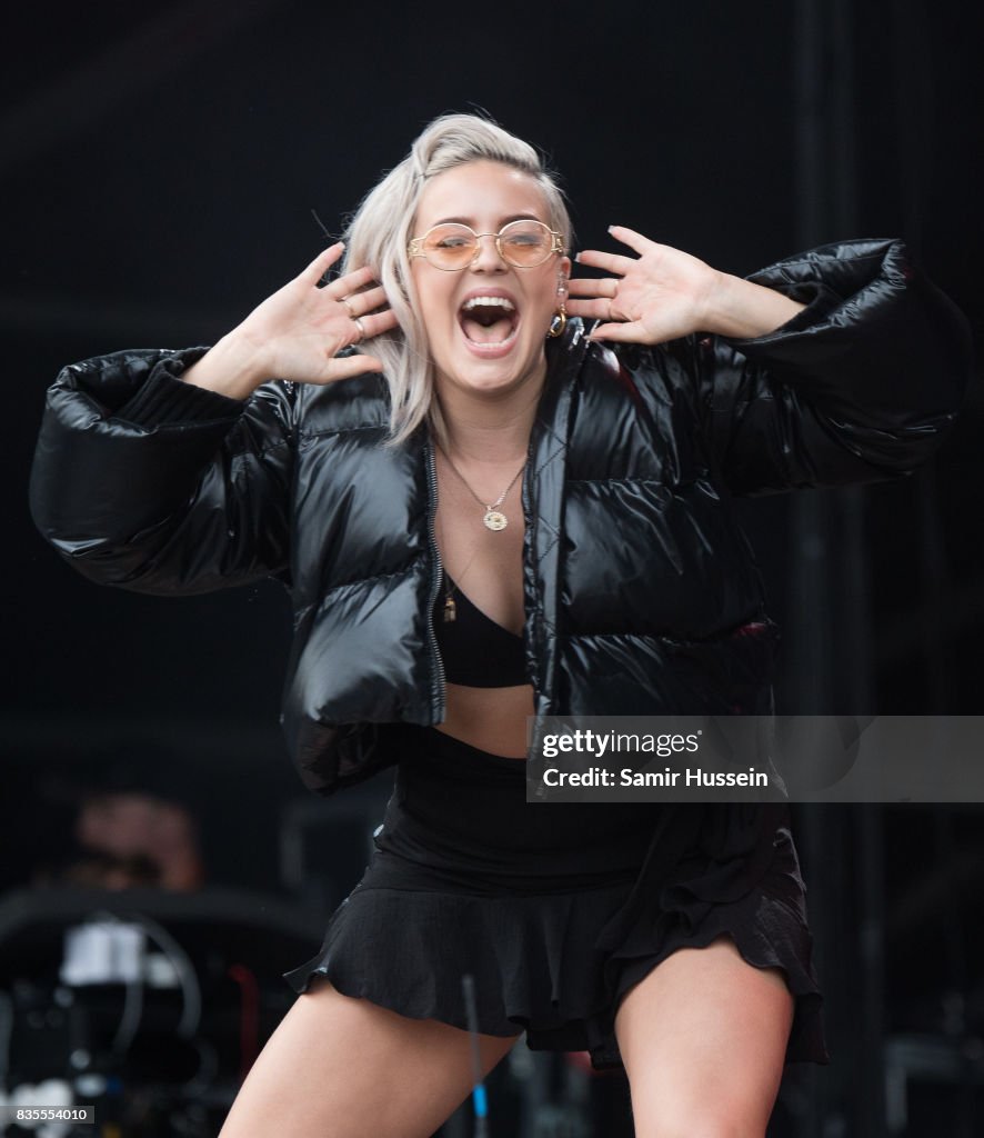 V Festival: Hylands Park - Day 2