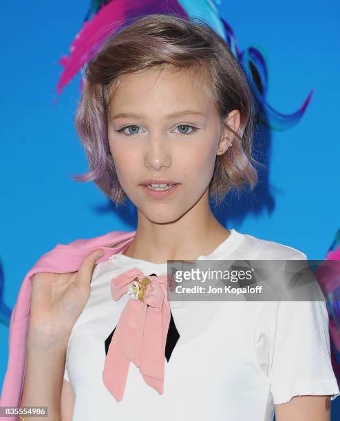 Singer Grace VanderWaal arrives at the Teen Choice Awards 2017 at Galen Center on August 13, 2017 in Los Angeles, California.