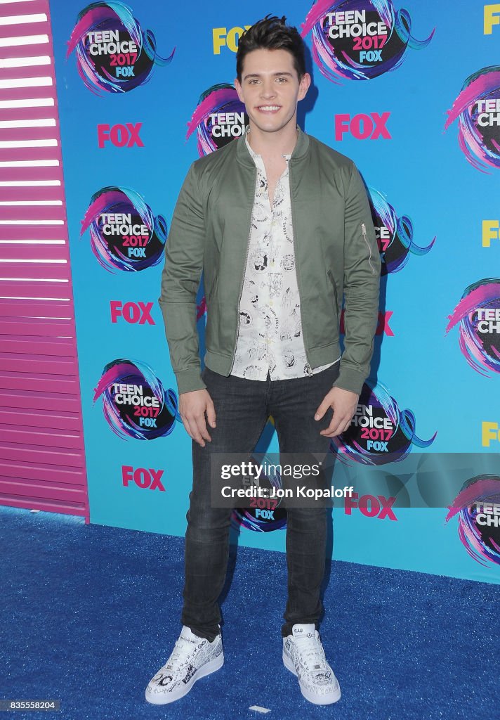 Teen Choice Awards 2017 - Arrivals