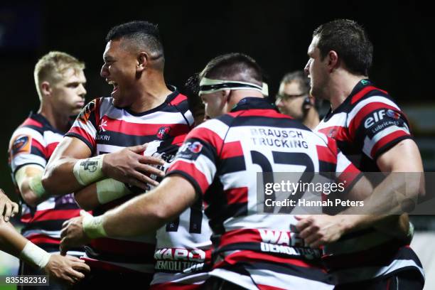 Counties Manukau celebrate after winning the round one Mitre 10 Cup match between Counties Manukau and Auckland at ECOLight Stadium on August 19,...