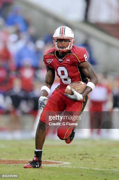 Darrius Heyward-Bey of the Maryland Terrapins runs with the ball against the North Carolina State Wolfpack on October 25, 2008 at Byrd Stadium in...