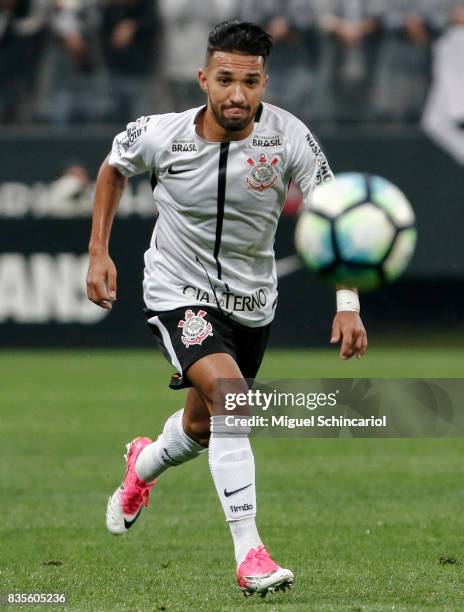 Clayson of Corinthians run during the match between Corinthians and Vitoria for the Brasileirao Series A 2017 at Arena Corinthians Stadium on August...