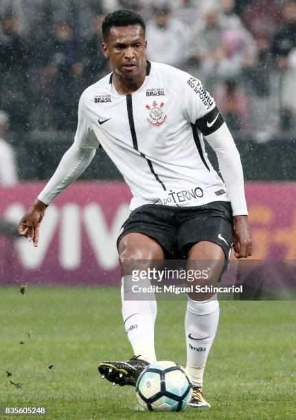 Jo of Corinthians conducts the ball during the match between Corinthians and Vitoria for the Brasileirao Series A 2017 at Arena Corinthians Stadium...