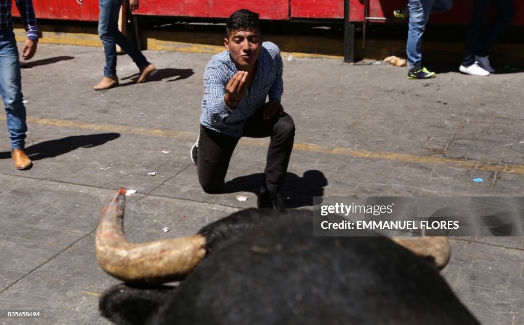 MEXICO-BULLFIGHTING-FESTIVAL-HUAMANTLADA