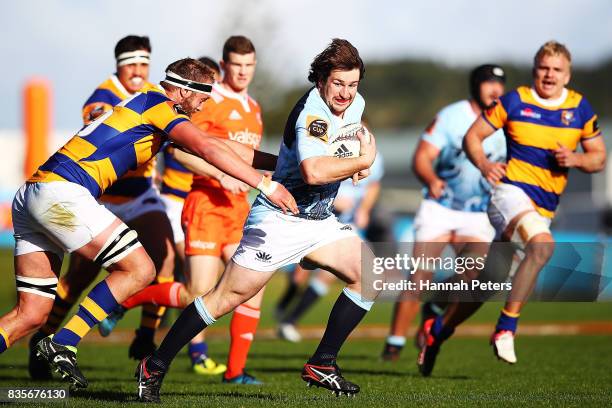 Jordan Olsen of Northland makes a break during the round one Mite 10 Cup match between Northland and Bay of Plenty at Toll Stadium on August 20, 2017...