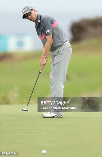 Jason Norris of Australia putts on the 16th hole during day four of the 2017 Fiji International at Natadola Bay Championship Golf Course on August...