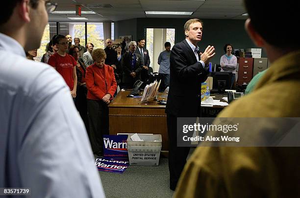 Sen.-elect Mark Warner speaks to campaign staff and volunteers at his campaign headquarters November 5, 2008 in Alexandria, Virginia. Warner defeated...