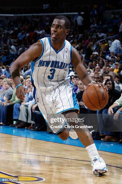 Chris Paul of the New Orleans Hornets drives the ball against the Atlanta Hawks at the New Orleans Arena on November 5, 2008 in New Orleans,...